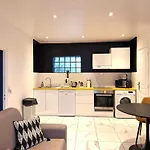 Apartmán Quartier Des Theatres - Hyper Centre - Zen *